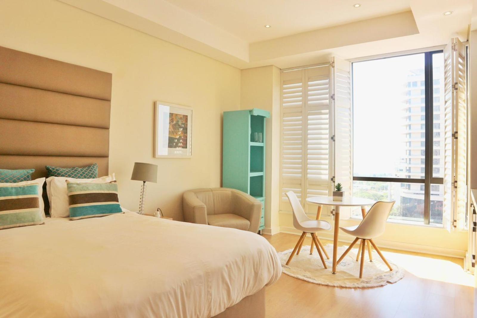 Sandton Skye Apartments Exterior photo