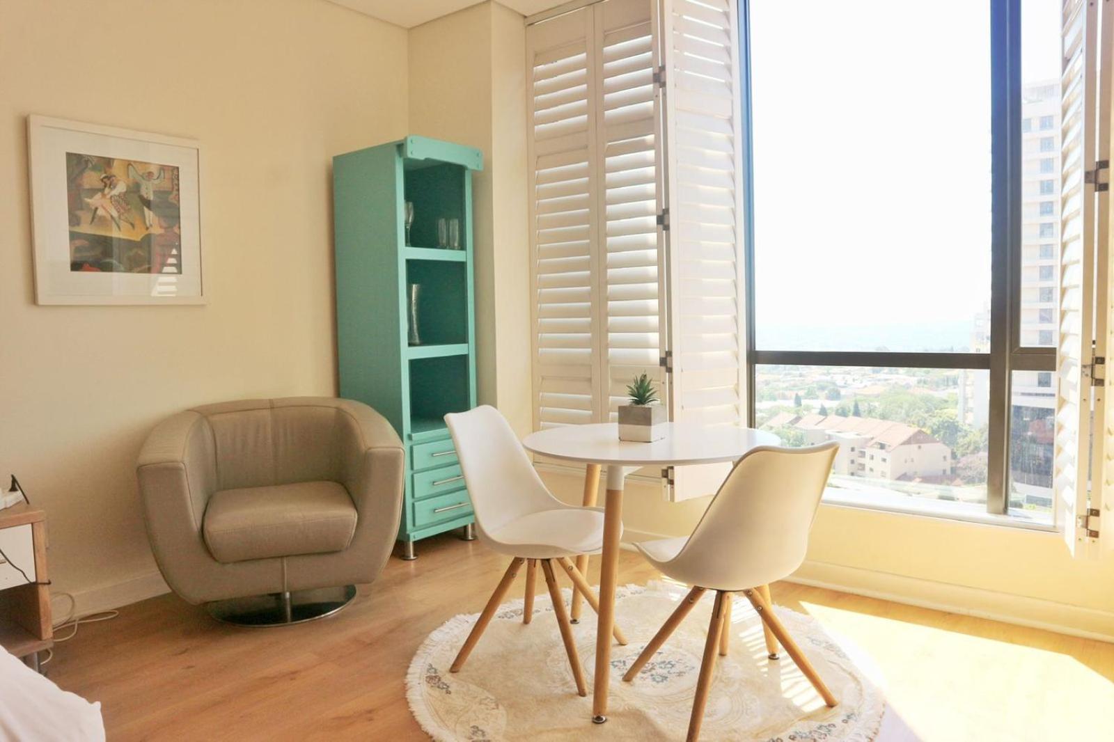 Sandton Skye Apartments Exterior photo